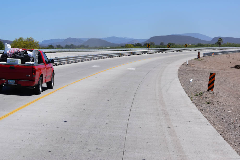 Tinta en sangre, pero sí terminarán los trabajos en la 4 carriles