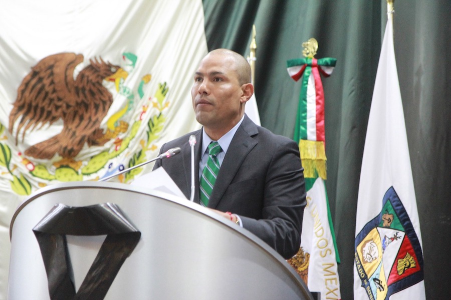 Internet gratuito obligatorio en escuelas de educación básica: Diputado Castillo