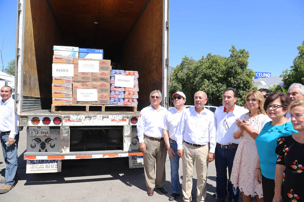Atestigua Gobernadora envío de ayuda a damnificados por parte de delegados federales