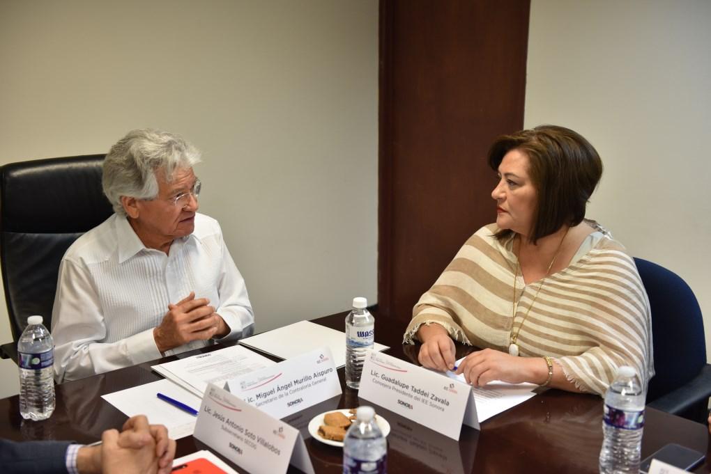 Firman IEE y Contraloría convenio sobre Blindaje Electoral