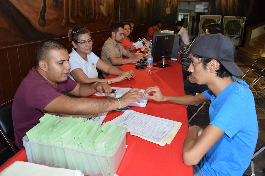 Instalan en Palacio Municipal módulo para trámite de Cartilla Militar Instalan en Palacio Municipal módulo para trámite de Cartilla Militar