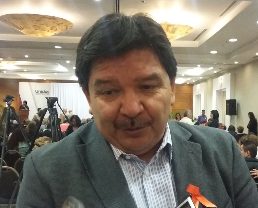 Beneficios a adultos mayores continuarán sin interrupción: Tapia Fonllem