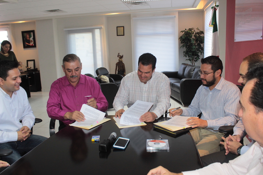 Firman convenio Sedesol y Sedesson para intercambio de información