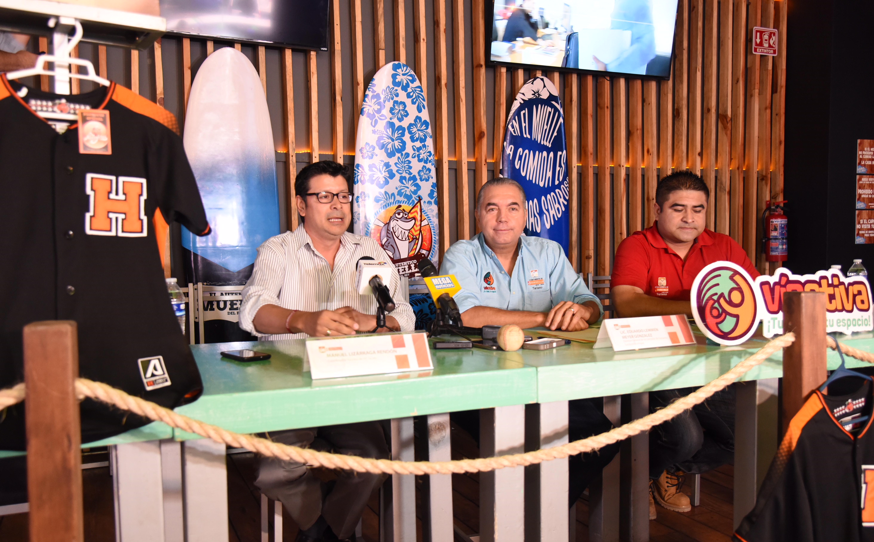 Celebrarán a Héctor Espino en Víactiva