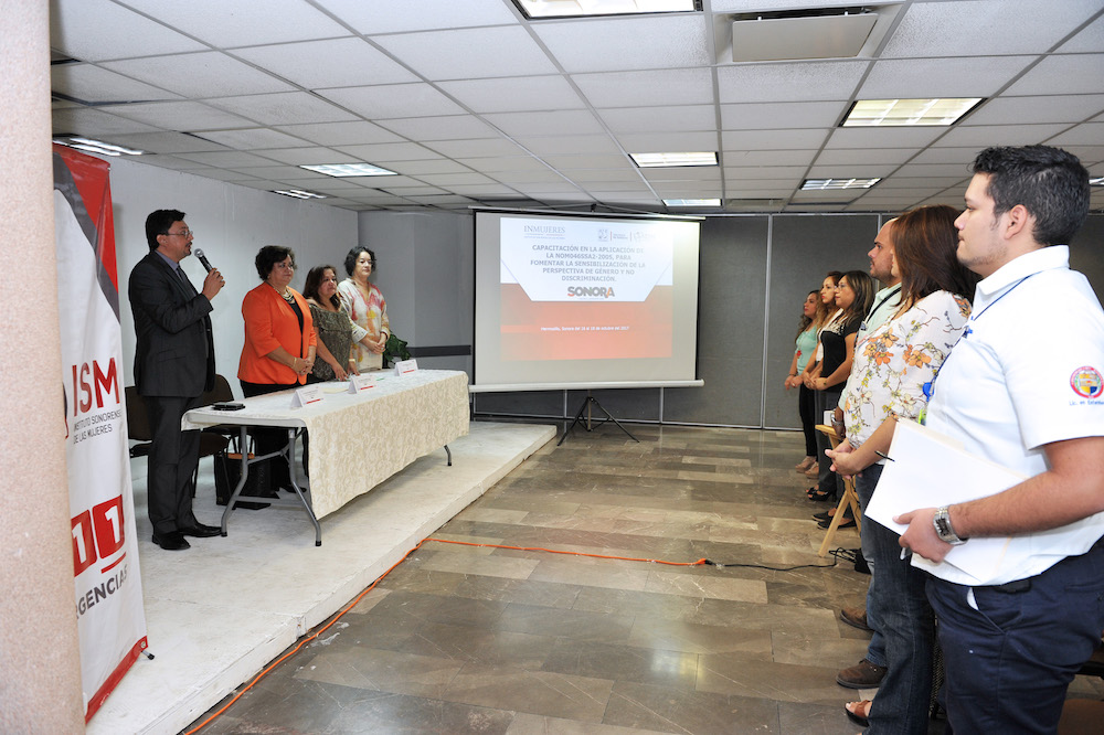Capacita ISM a trabajadores de salud en temas de violencia de género