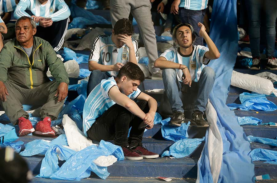 Pende de un hilo la esperanza mundialista de Argentina
