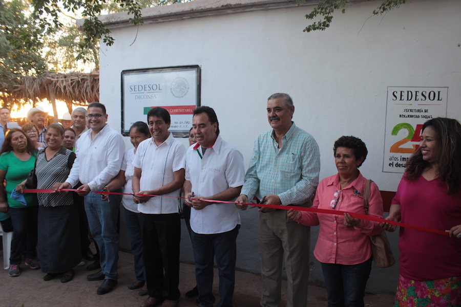 Supervisan programa de Piso Firme en Navojoa