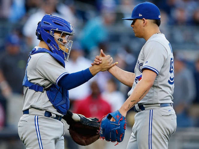 Roberto Osuna cierra campaña con 39 salvamentos