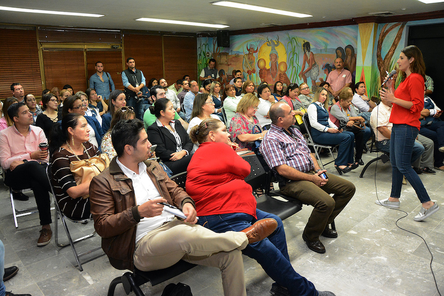 Imparten taller de cultura financiera a personal del Ayuntamiento de Cajeme