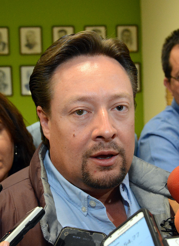 Grave omisión de PGR en caso Padrés: FFC Grave omisión de PGR en caso Padrés: FFC