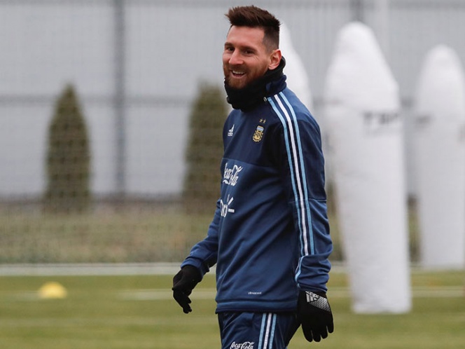 No pongo a los técnicos, asegura Messi No pongo a los técnicos, asegura Messi