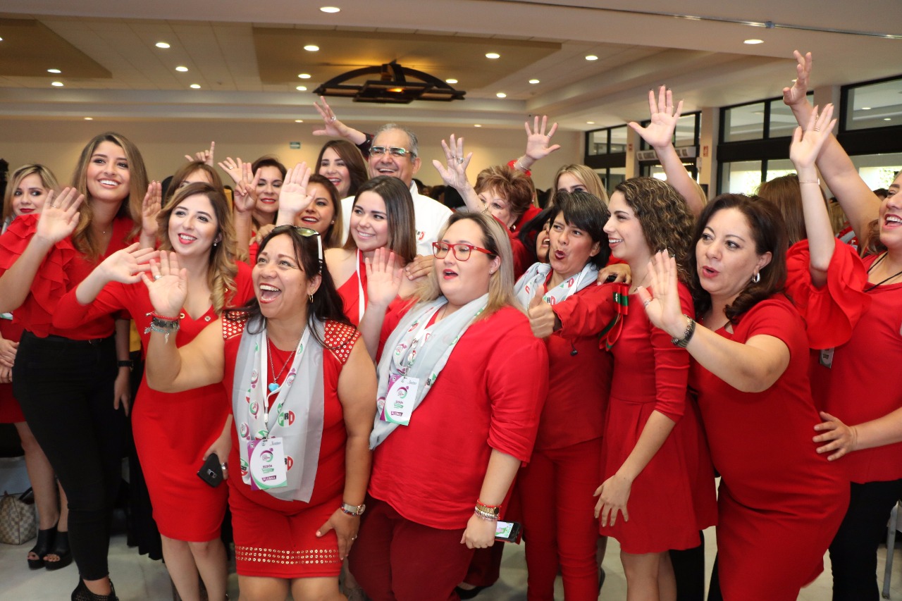 Gran jornada de trabajo en la organización de mujeres del PRI