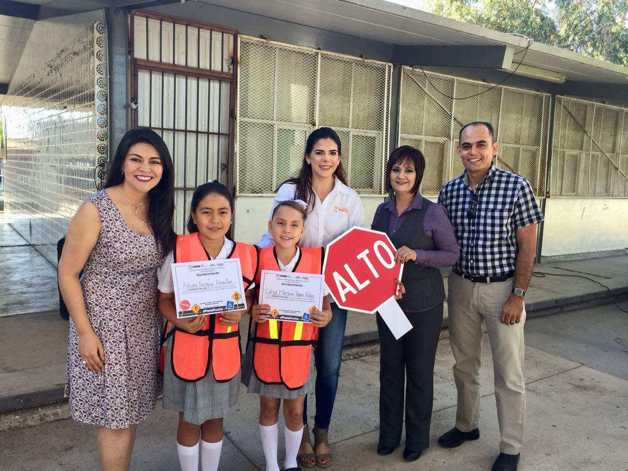 Alumnos de la escuela “Héroe de Nacozari” se “ponen truchas”