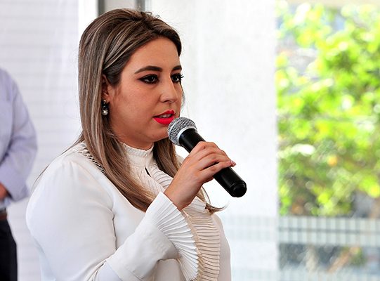 Trabajan para erradicar violencia contra la mujer Trabajan para erradicar violencia contra la mujer