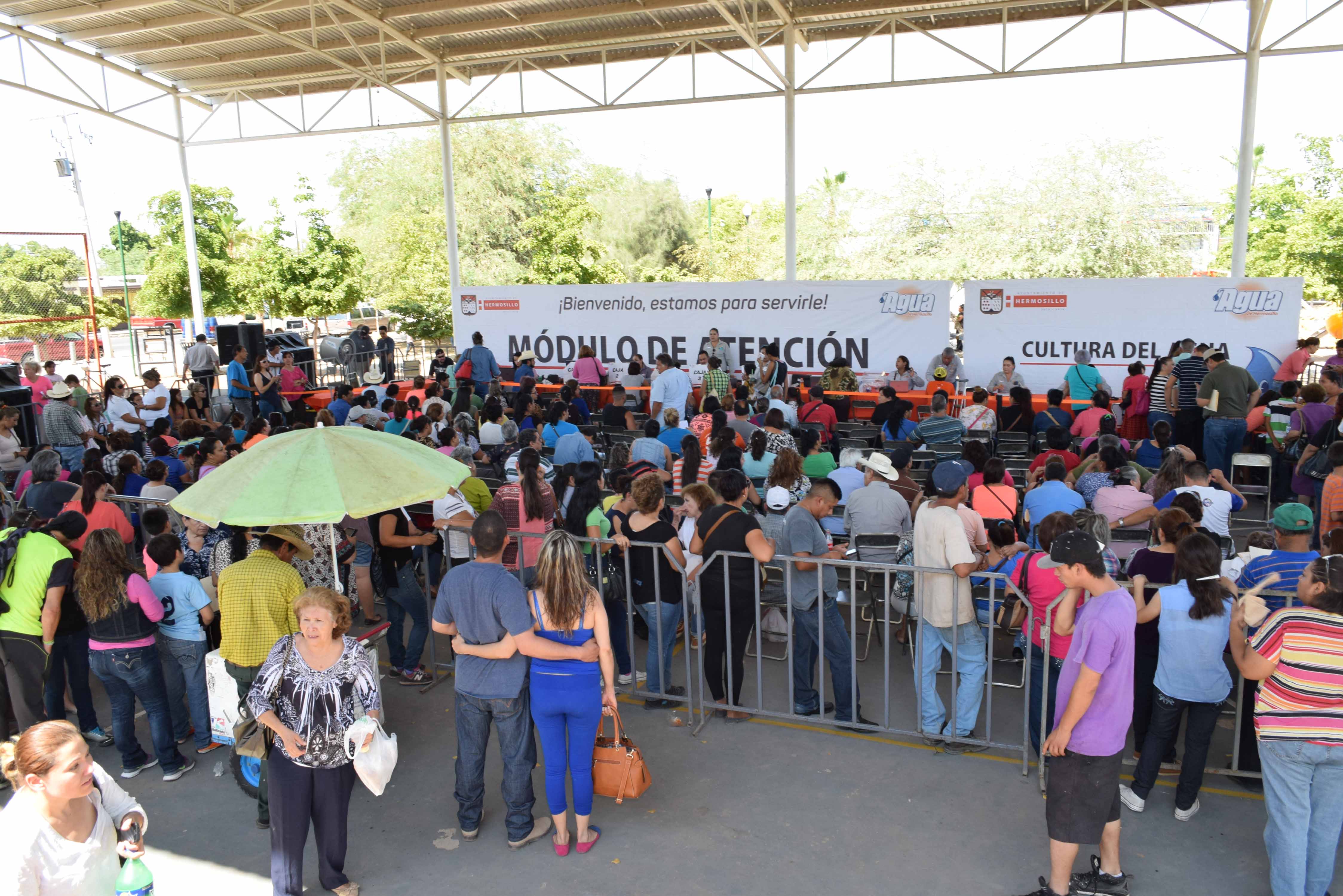 Regularizan pago más de 8 mil usuarios en Jornadas del Agua