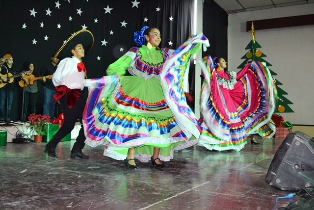 Con Festival Navideño clausura semestre la Casa de la Cultura