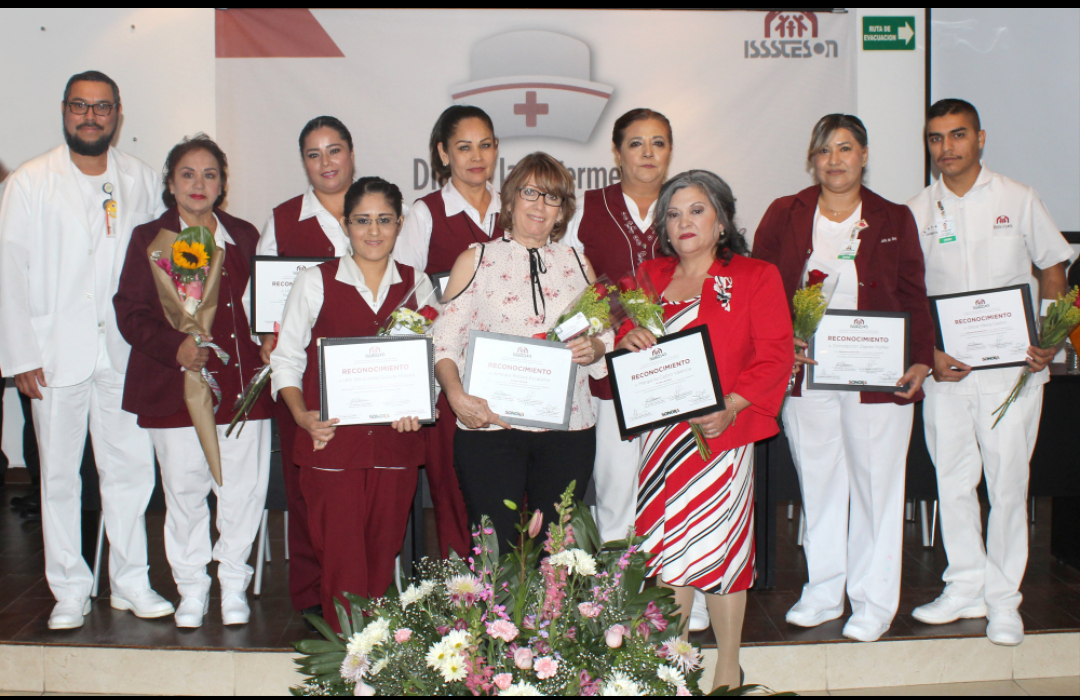 Reconoce ISSSTESON a Enfermeros y Enfermeras por su labor