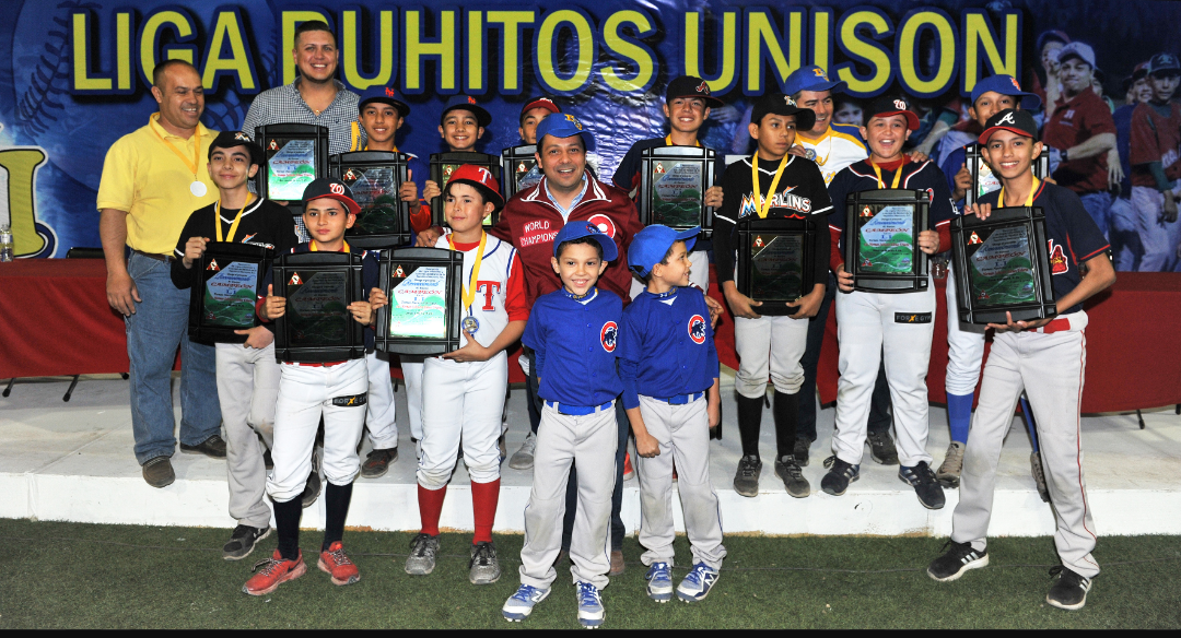 Inaugura Ernesto De Lucas Liga Buhitos UNISON Inaugura Ernesto De Lucas Liga Buhitos UNISON