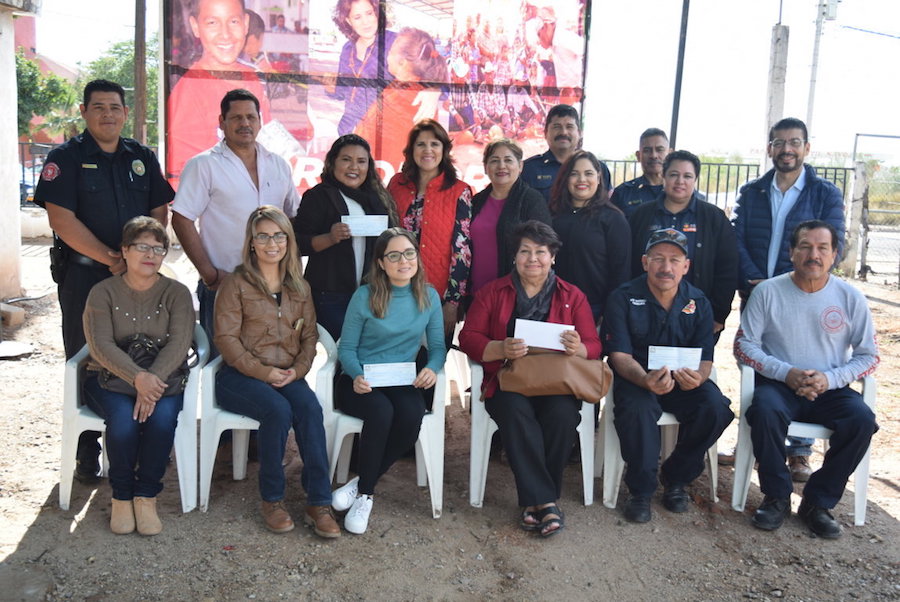 Reconoce Congreso Local y Gobierno del Estado labor de asociaciones civiles: Ana Luisa Valdés