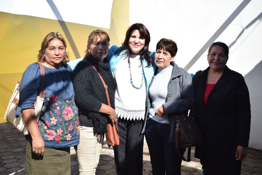 Entrega Cedis apoyos de proyectos y capacitación a comunidades indígenas: Ana Luisa Valdés Entrega Cedis apoyos de proyectos y capacitación a comunidades indígenas: Ana Luisa Valdés