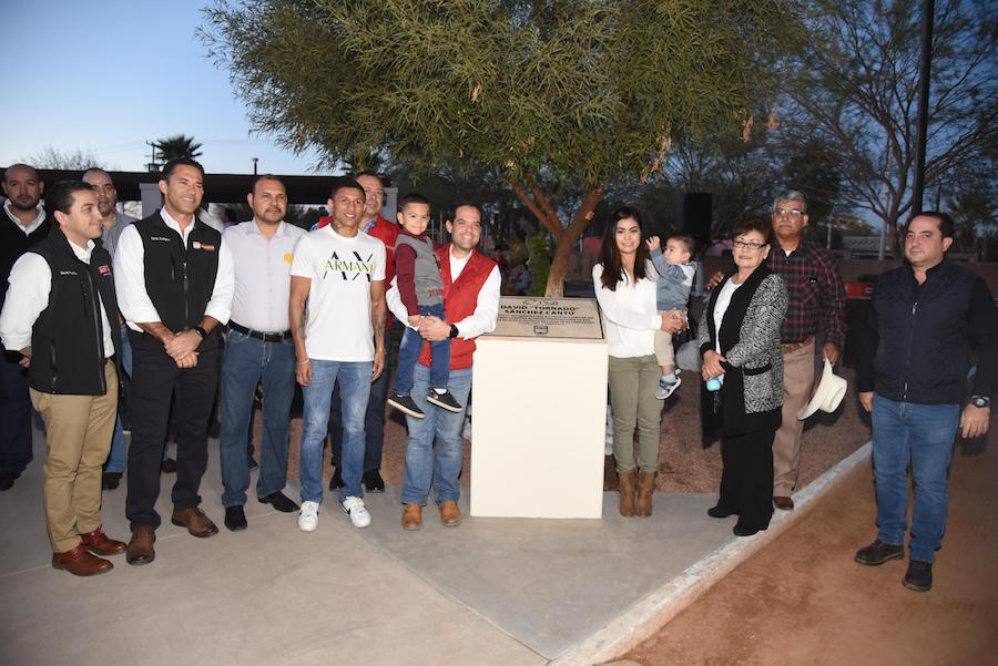 Rinde Maloro Acosta homenaje a David «Tornado» Sánchez