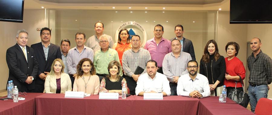 Se reúnen Presidenta Municipal y Jorge Andrés Suilo Orozco con representantes de organismos empresariales en Hermosillo