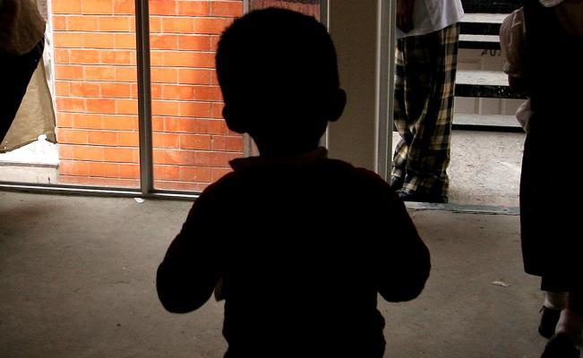 Murió niño de 2 años, con antecedentes de violencia