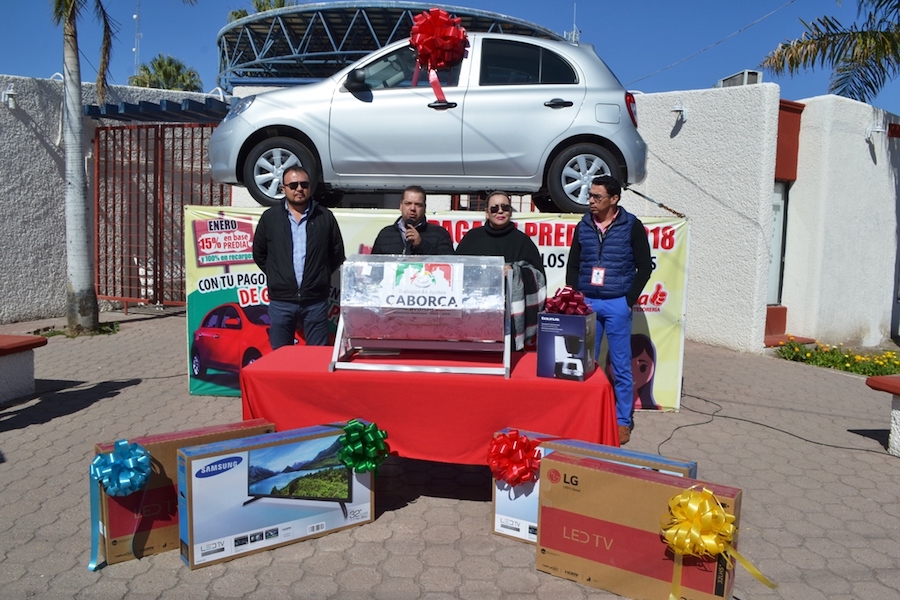 Premia Tesorería Municipal de Caborca a contribuyentes cumplidos de Enero