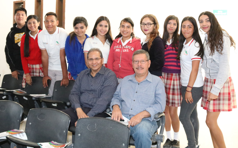 Diverconferencias del ISTAI en Cecytes del sur del estado