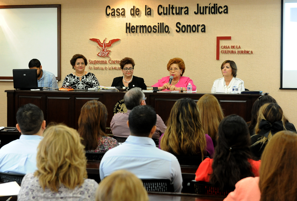 Ayuda educación a empoderar a las mujeres: Blanca Saldaña
