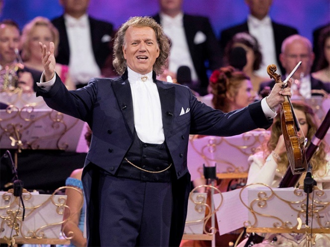 André Rieu cautiva con concierto en el Auditorio Nacional
