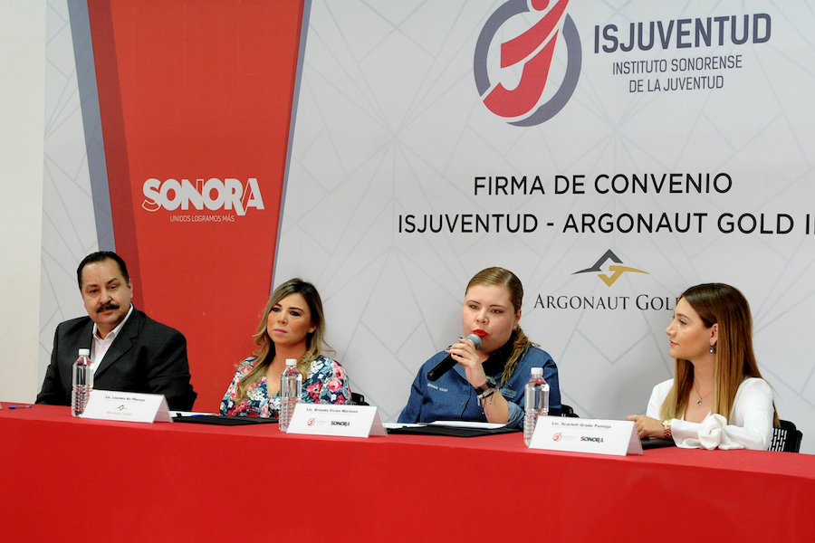 Formalizan colaboración el ISJuventud y la compañía Argonaut Gold