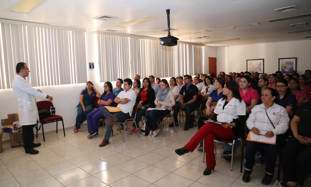 Capacita DIF Sonora a personal de Unidades Básicas de Rehabilitación