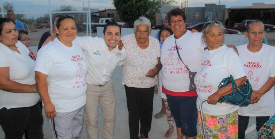 Arranca David Palafox programa de activación física para adultos mayores