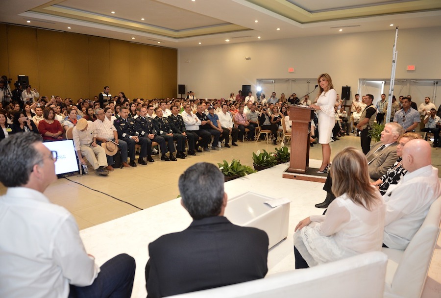 Convoca Gobernadora a hacer frente contra las adicciones