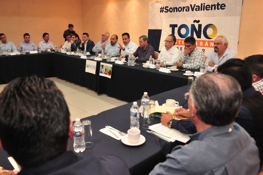 Impulsará Toño Astiazarán mejoras en industria sonorense de la construcción
