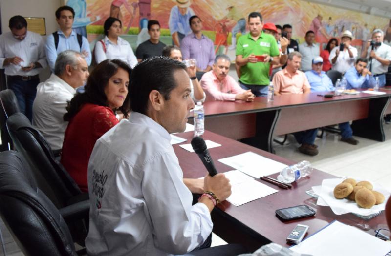Apoyarán Maloro y Sylvana a productores del Valle del Mayo