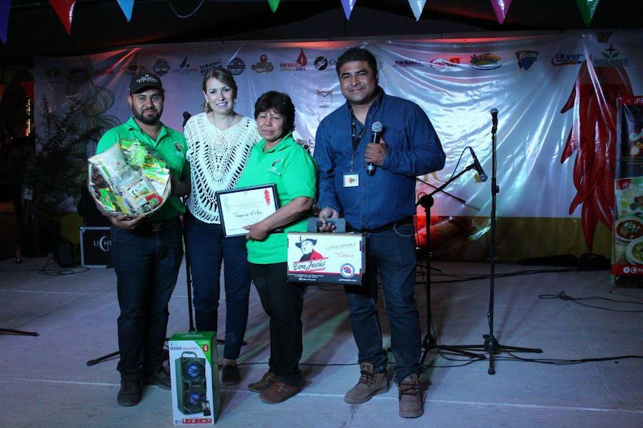 Premian a ganadores de Tercera Muestra Gastronómica de San Pedro