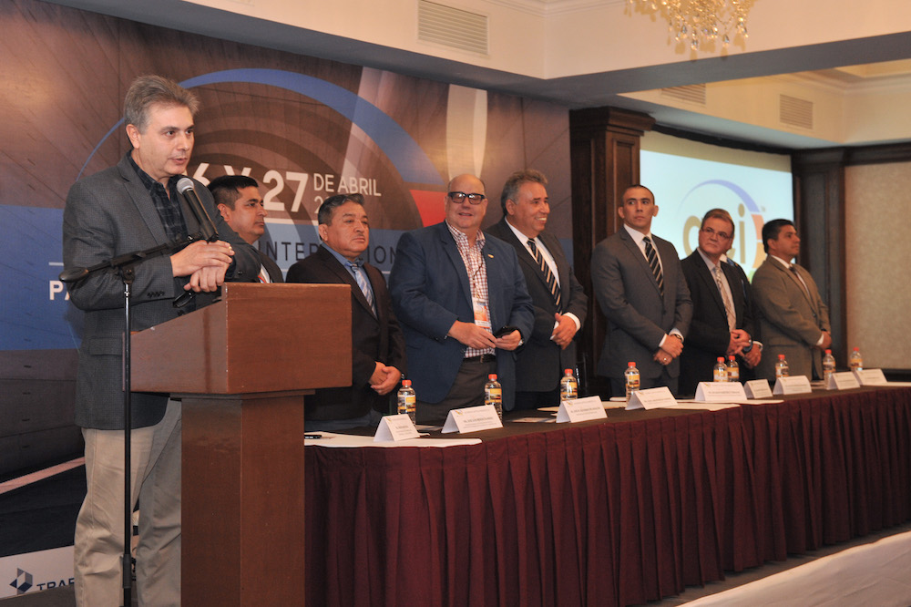 Inaugura Titular de SIDUR Seminario Internacional del Concreto