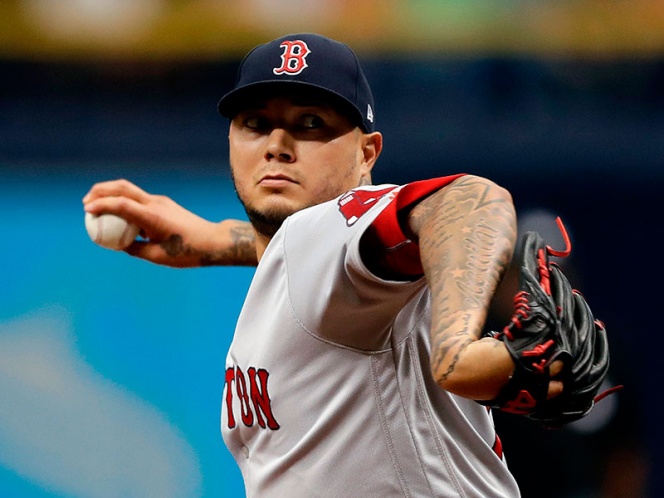 Velázquez sella su primera victoria en Grandes Ligas
