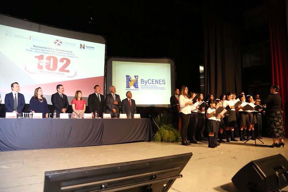Conmemoran 102 aniversario de la Benemérita y Centenaria Escuela Normal del Estado Conmemoran 102 aniversario de la Benemérita y Centenaria Escuela Normal del Estado