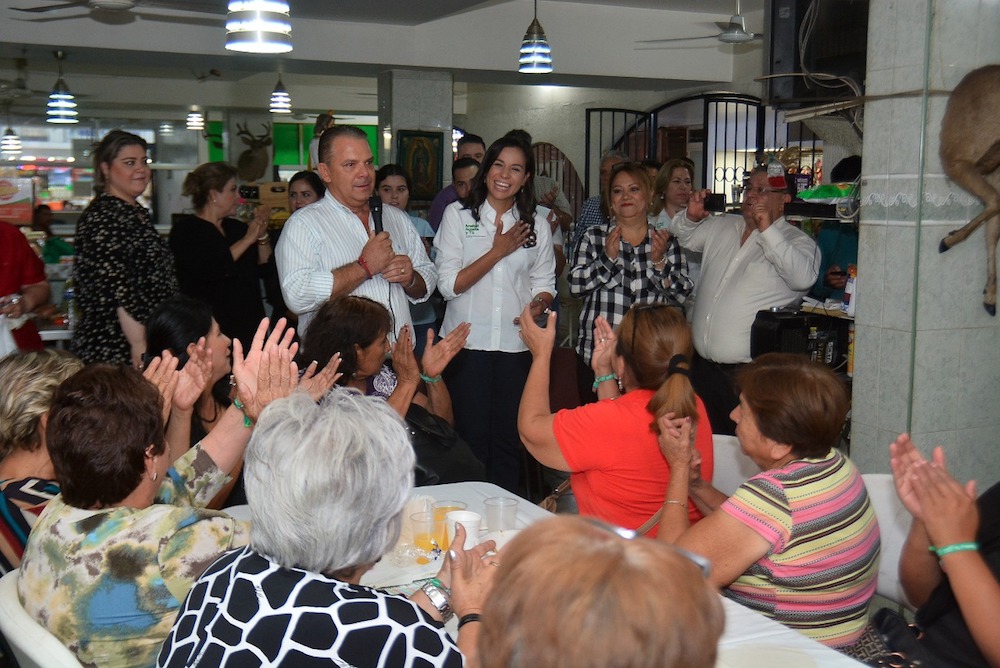 Se suman líderes sociales al proyecto de Anabel Acosta Se suman líderes sociales al proyecto de Anabel Acosta