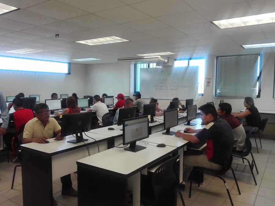 Continúan evaluaciones de Ingreso y Promoción al Servicio Profesional Docente Continúan evaluaciones de Ingreso y Promoción al Servicio Profesional Docente