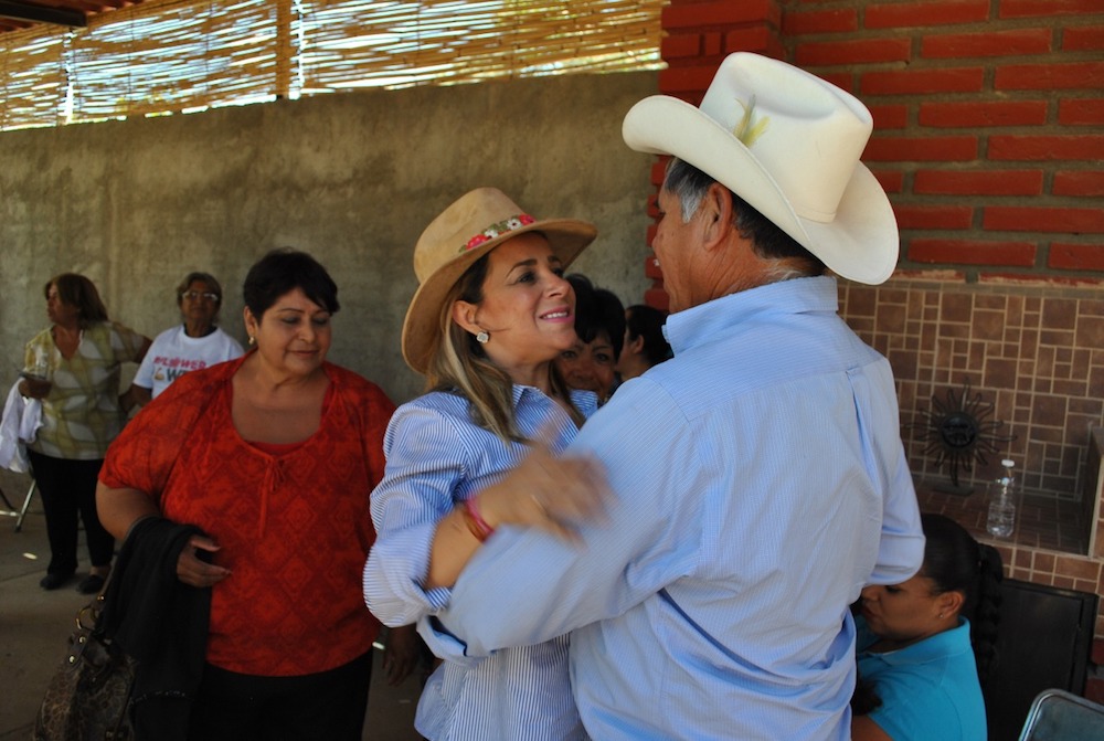 Flor Ayala será aliada en el desarrollo de la zona rural Flor Ayala será aliada en el desarrollo de la zona rural