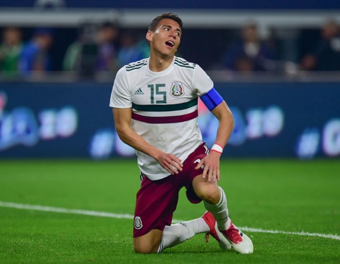 Héctor Moreno lesionado, hay focos rojos en el Tri