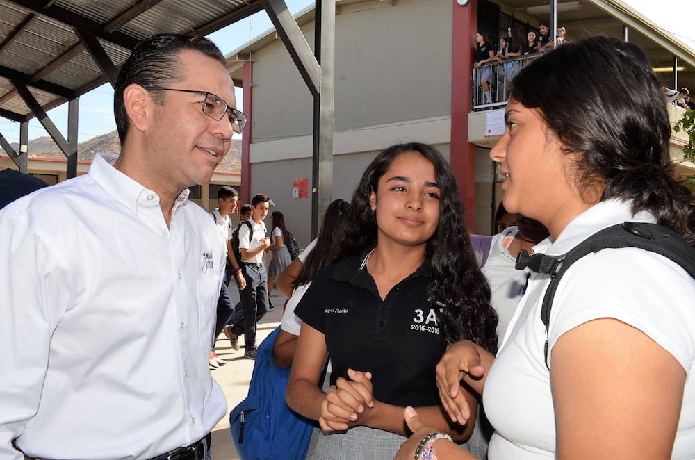 Seguiré impulsando el programa de becas a niños y jóvenes: Ulises Cristópulos Seguiré impulsando el programa de becas a niños y jóvenes: Ulises Cristópulos