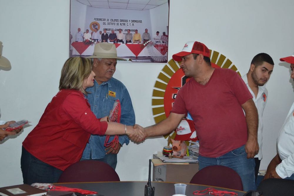 Continúa consolidando alianzas Karina García