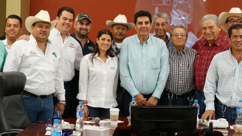 Establecen compromisos Sylvana Beltrones y Distrito de Riego del Yaqui