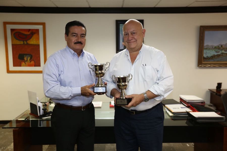 Reconoce F1 in Schools México al Gobierno de Sonora