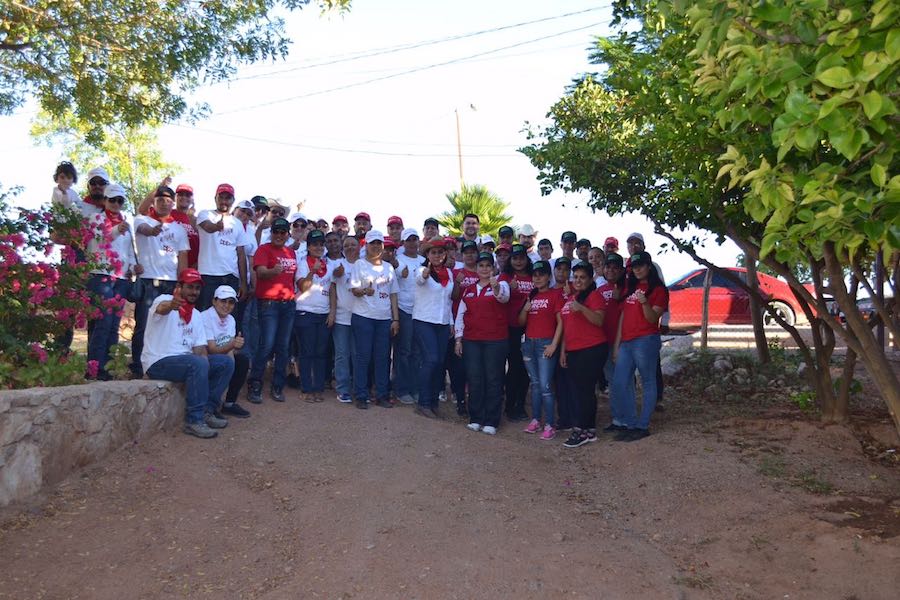 Cierran filas con Karina García Cierran filas con Karina García